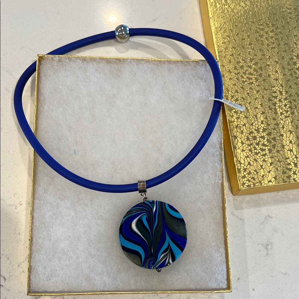 Italianissimo Made in Italy Artistic Blue and Black Glass Pendant Necklace